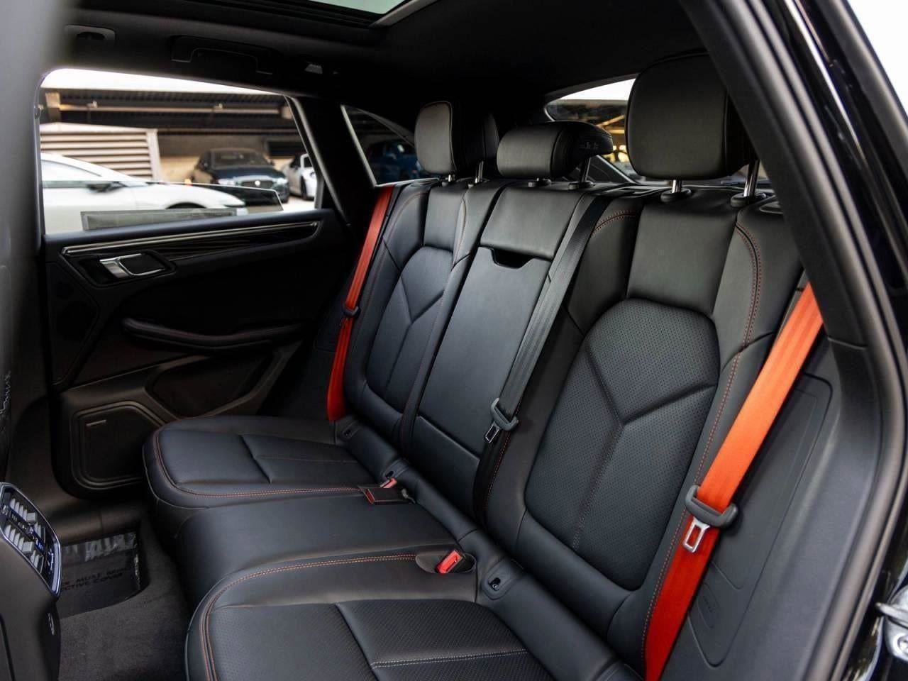 New 2026 Porsche Macan image 64