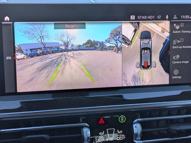 Used 2025 BMW X4 xDrive30i w/ Premium Package image 13