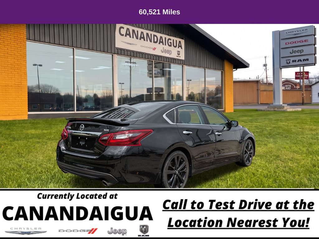 Used 2017 Nissan Altima 2.5 SR w/ Midnight Edition Package FWD image 10