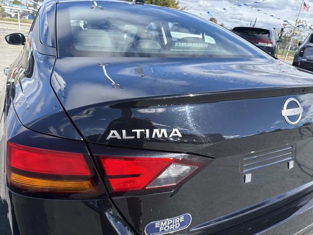 Used 2023 Nissan Altima 2.5 SV image 5