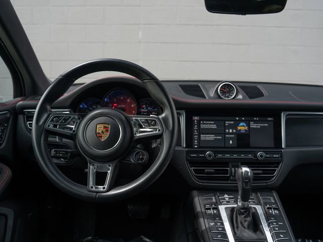Certified 2021 Porsche Macan GTS AWD/4WD image 22