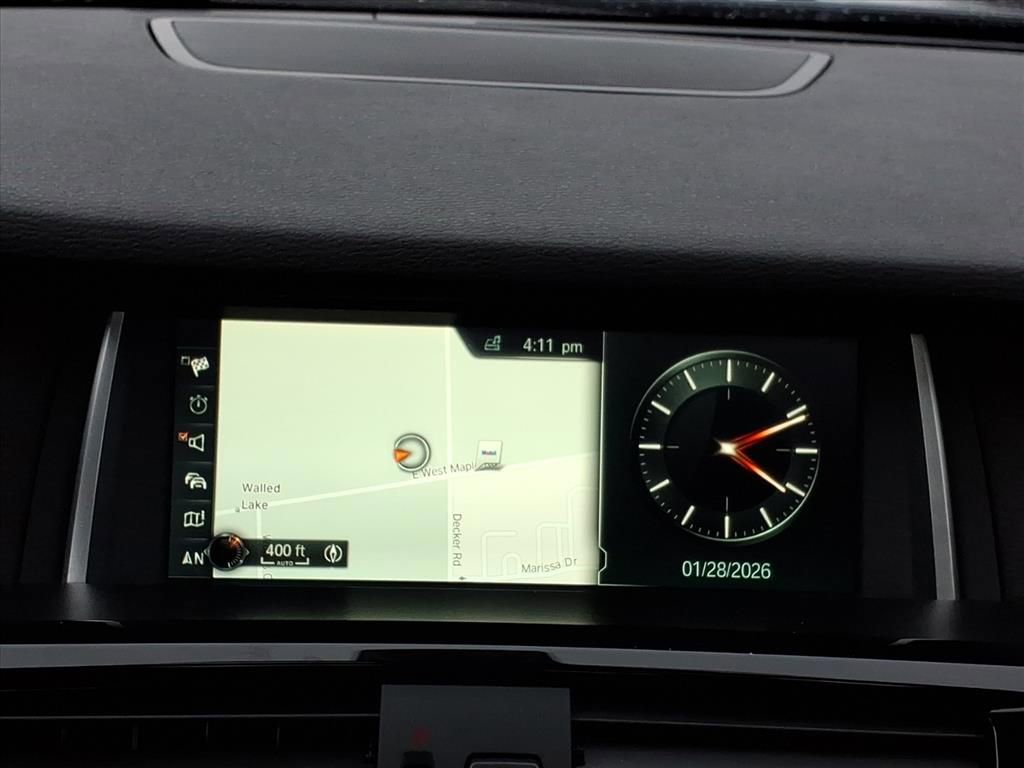 Used 2018 BMW X4 M40i image 15