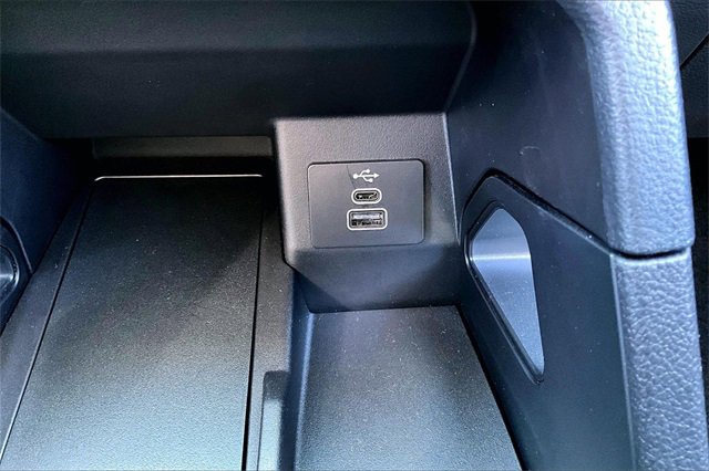 Used 2025 Ford Ranger XL image 16