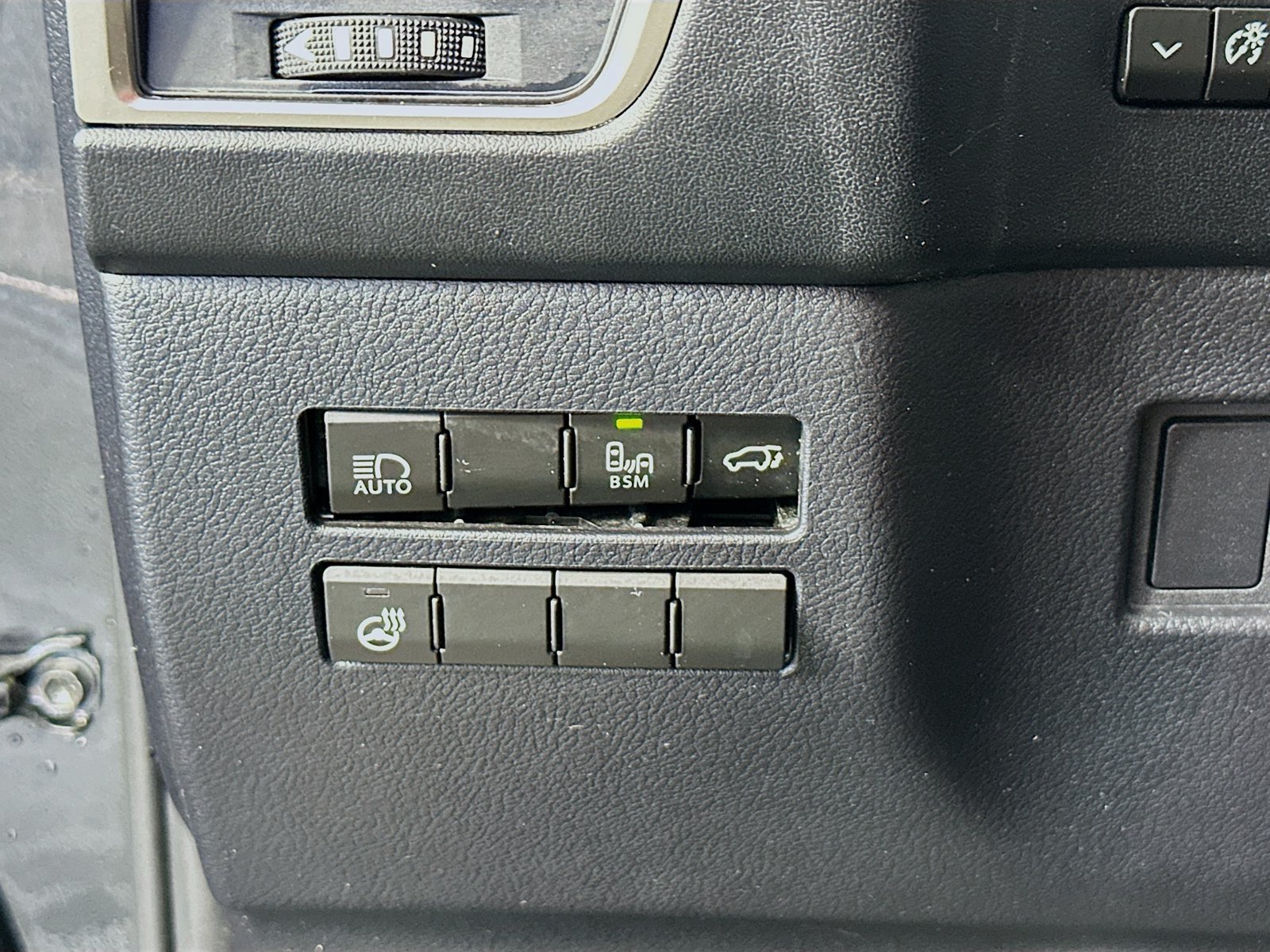 Used 2020 Lexus NX 300h AWD w/ Premium Package image 10