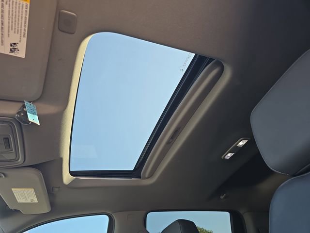 Used 2020 Chevrolet Silverado 1500 LT Trail Boss image 28