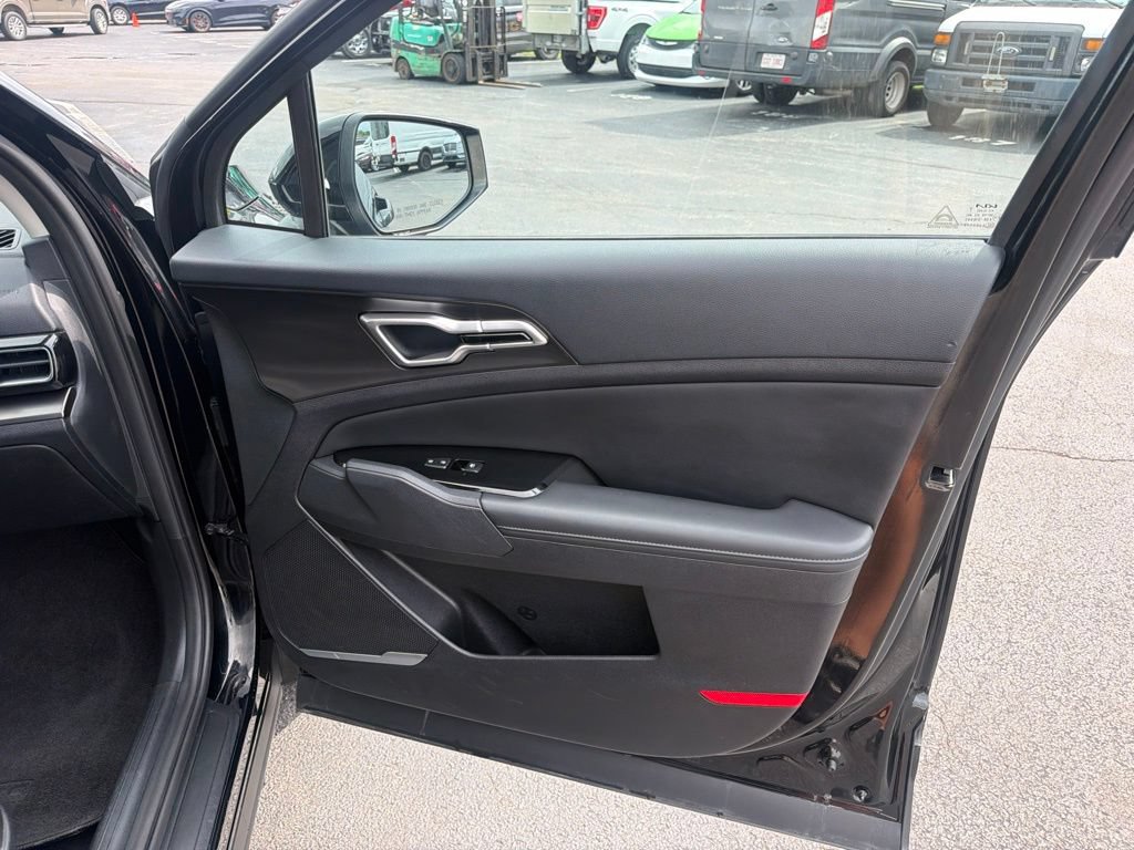 Used 2023 Kia Sportage EX AWD/4WD image 36