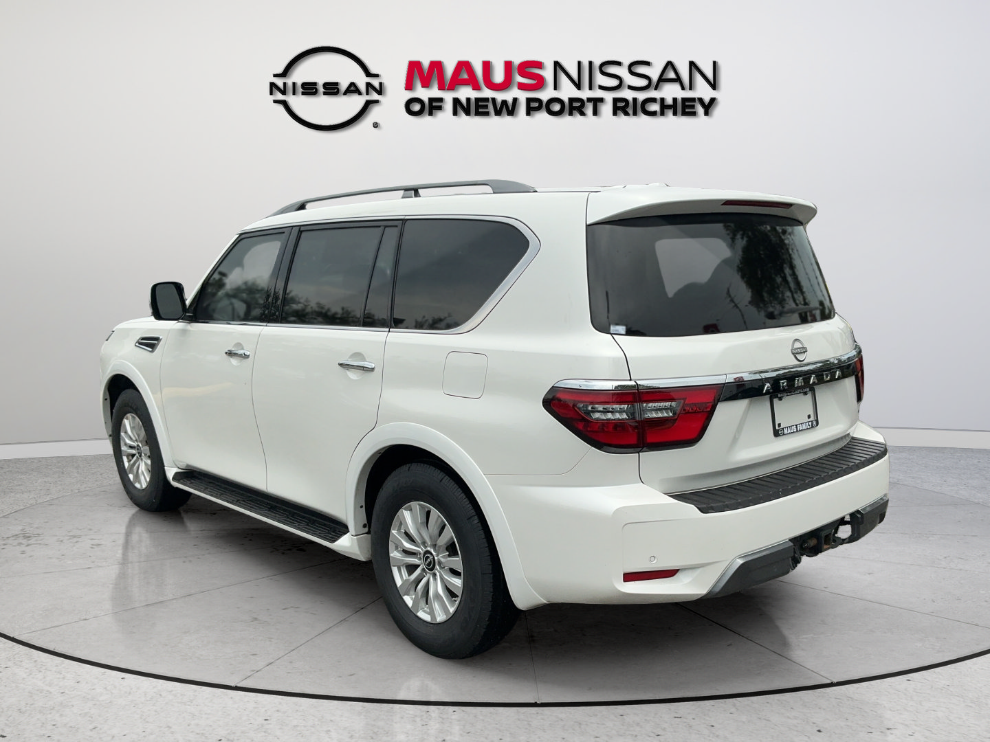 Certified 2023 Nissan Armada SV w/ Cargo Package AWD/4WD image 7