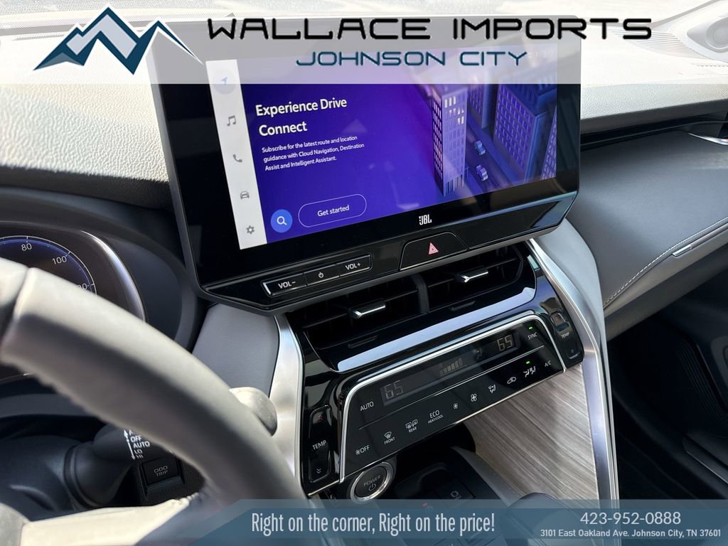 Used 2024 Toyota Venza Limited AWD/4WD image 27