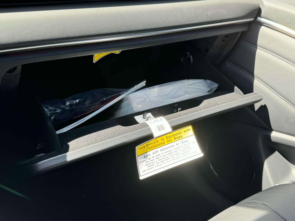 New 2025 Genesis GV80 2.5T Standard image 33