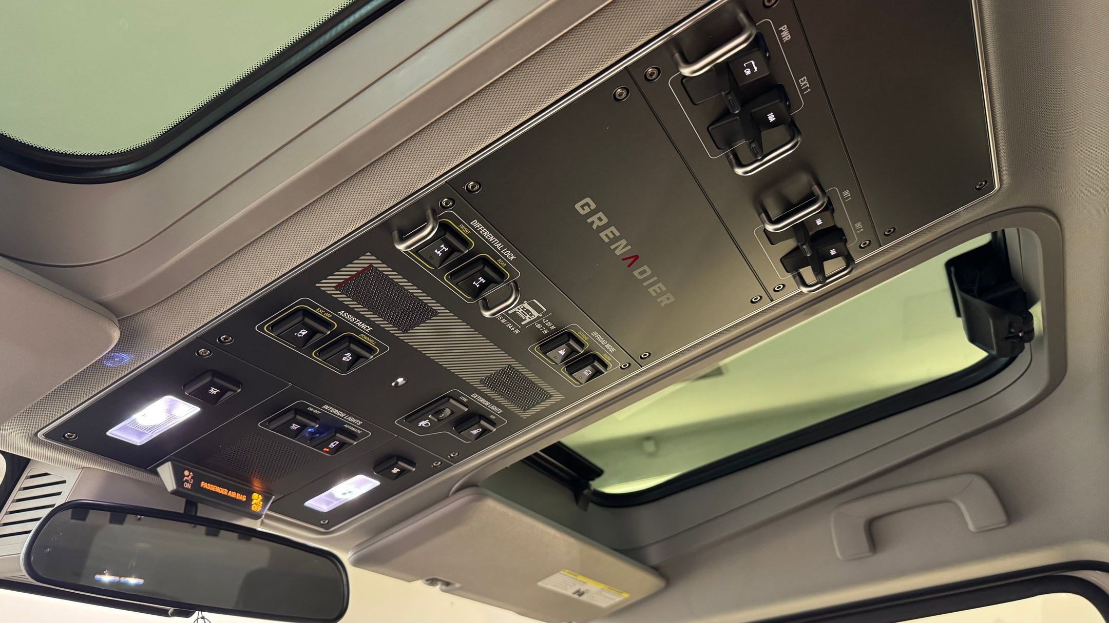 Used 2024 INEOS Grenadier Fieldmaster Edition image 13
