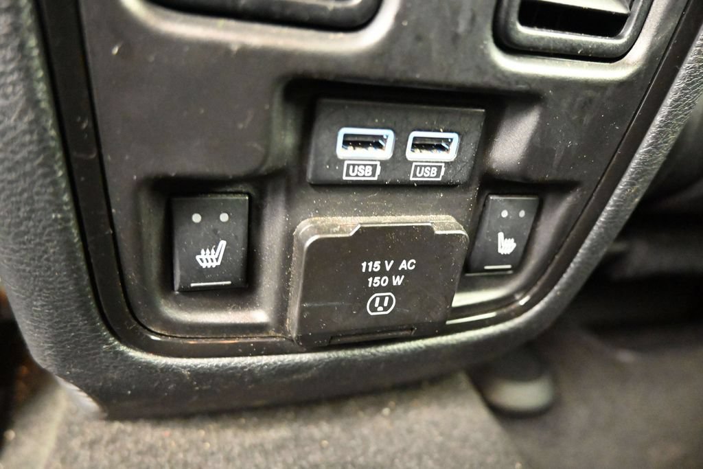 Used 2022 Dodge Durango R/T RWD image 24