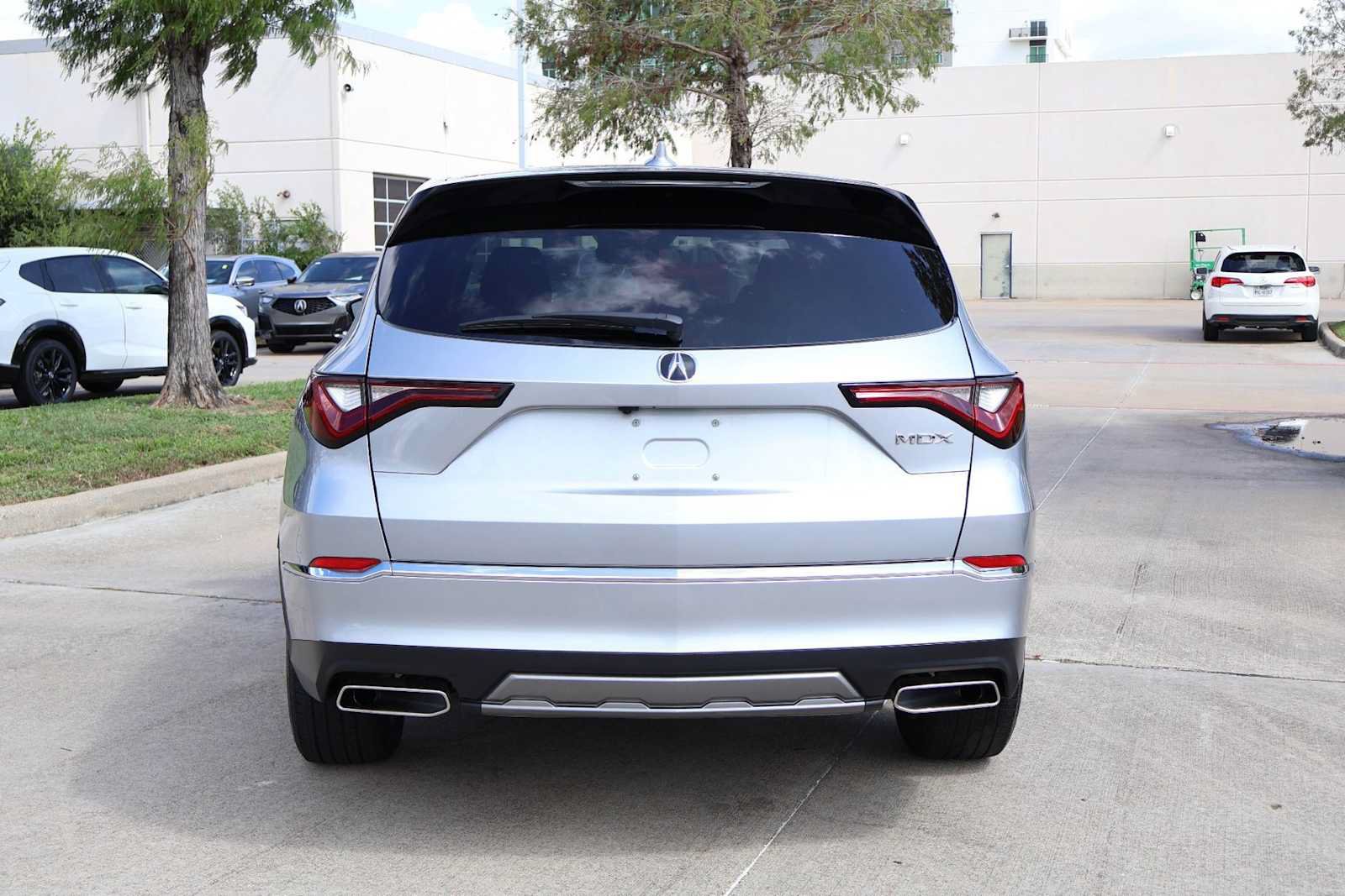 Certified 2025 Acura MDX FWD image 5