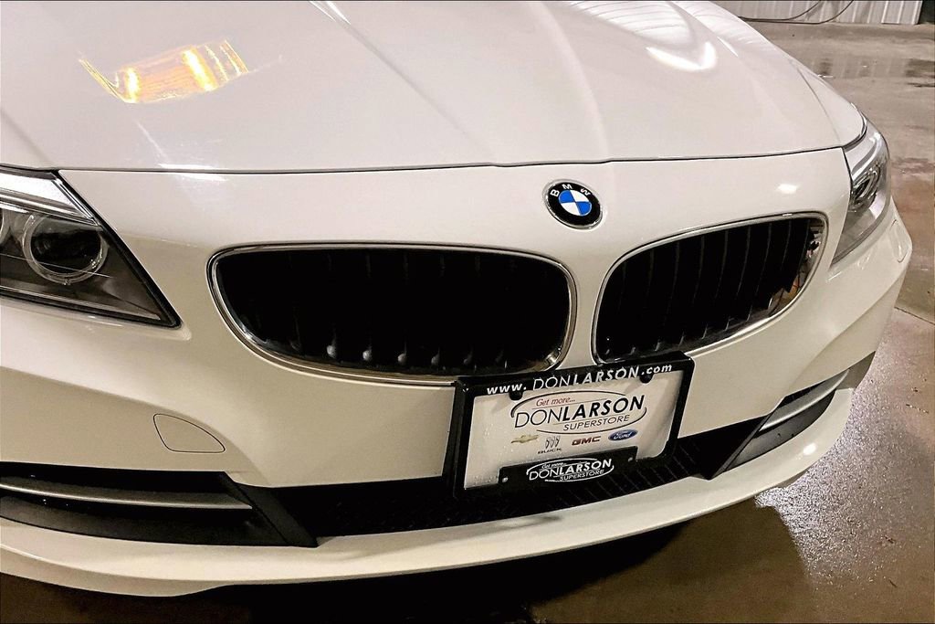 Used 2016 BMW Z4 sDrive28i RWD image 10