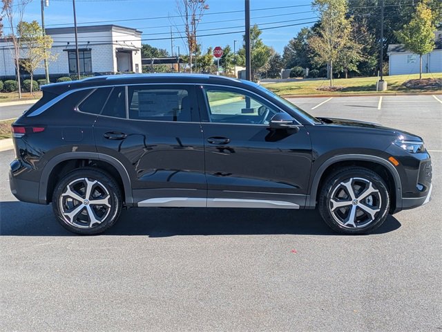 New 2026 Volkswagen Tiguan SE image 3