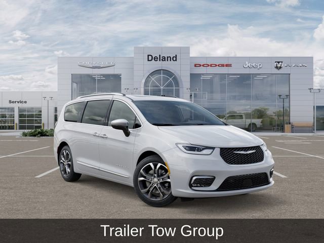 New 2026 Chrysler Pacifica Pinnacle w/ Trailer Tow Group AWD/4WD image 6