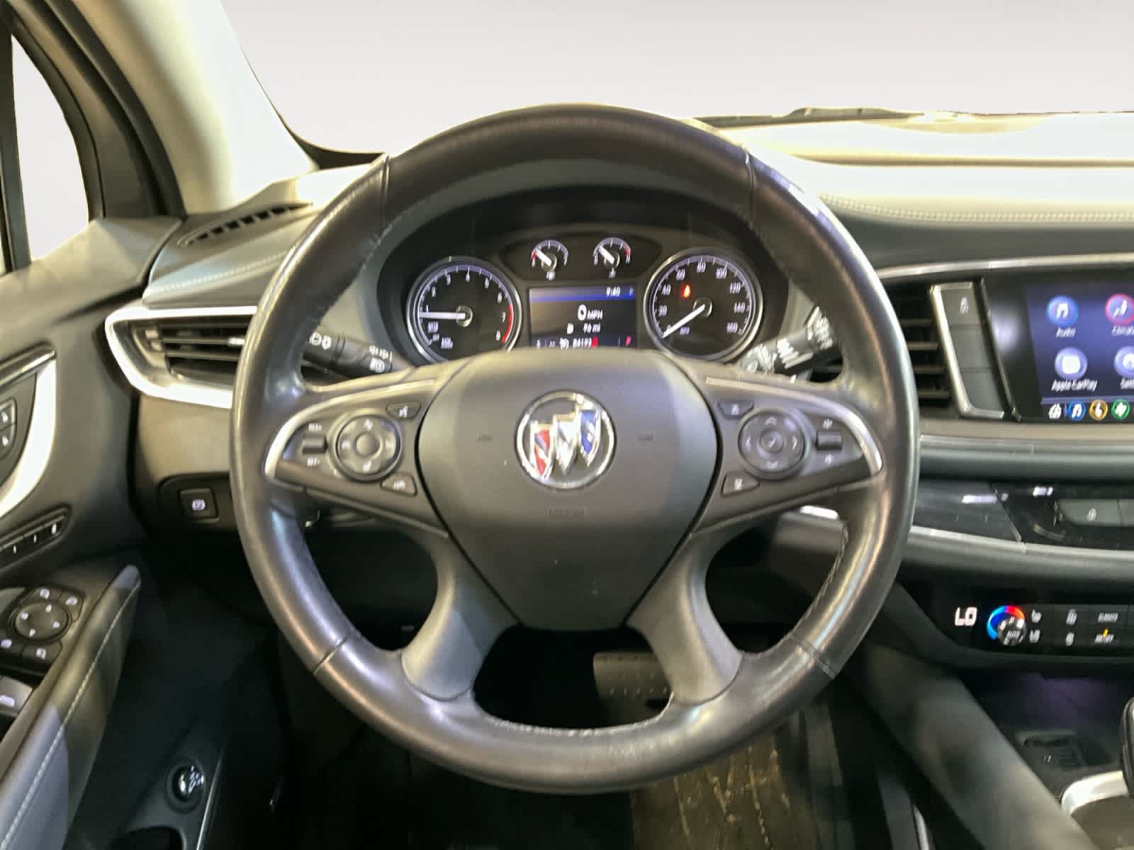 Used 2020 Buick Enclave Premium w/ LPO, Luxury Package FWD image 15