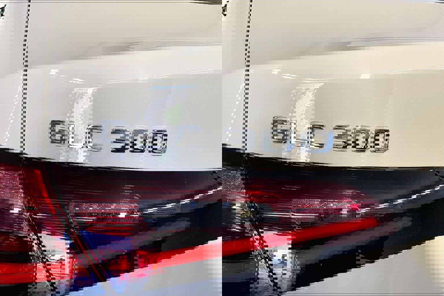 New 2026 Mercedes-Benz GLC 300 4MATIC image 6