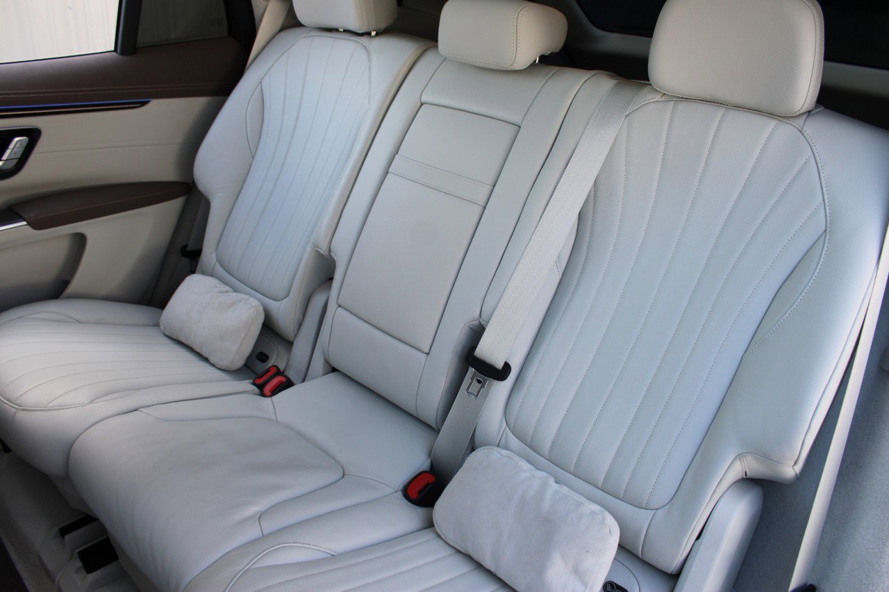 Used 2023 Mercedes-Benz EQS 450+ 4MATIC SUV image 12