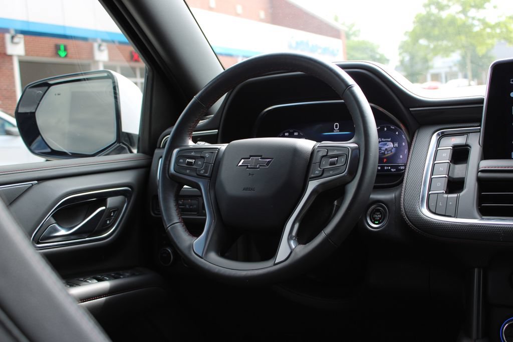 Used 2022 Chevrolet Suburban RST w/ Luxury Package AWD/4WD image 52