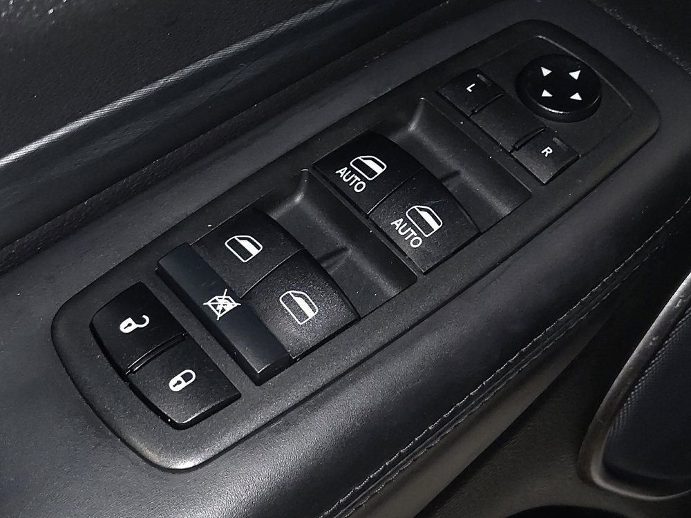 Used 2019 Dodge Durango Citadel RWD image 27