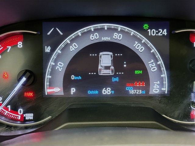 Used 2023 Toyota RAV4 XLE Premium image 12