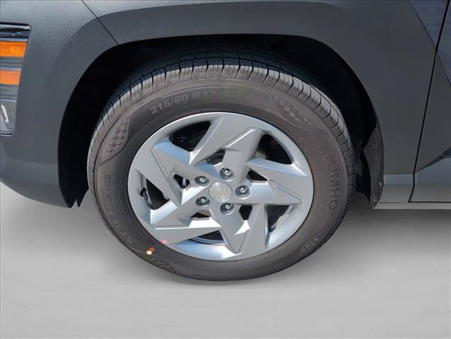 New 2027 Hyundai Kona SE FWD image 10