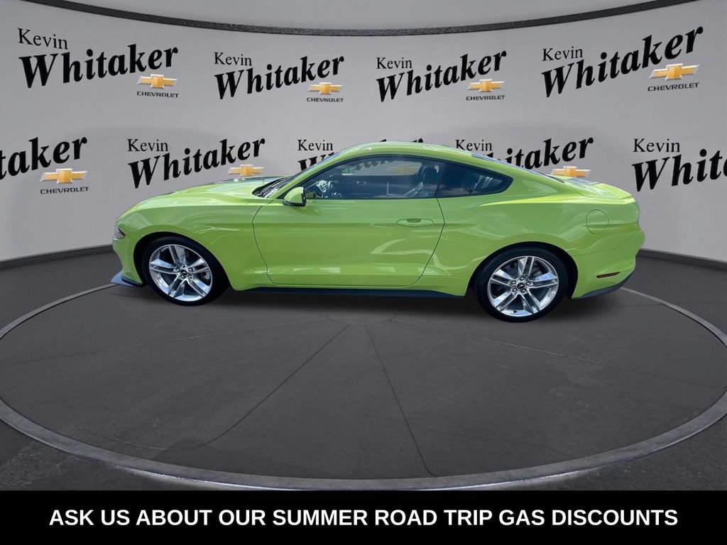 Used 2020 Ford Mustang Premium RWD image 6