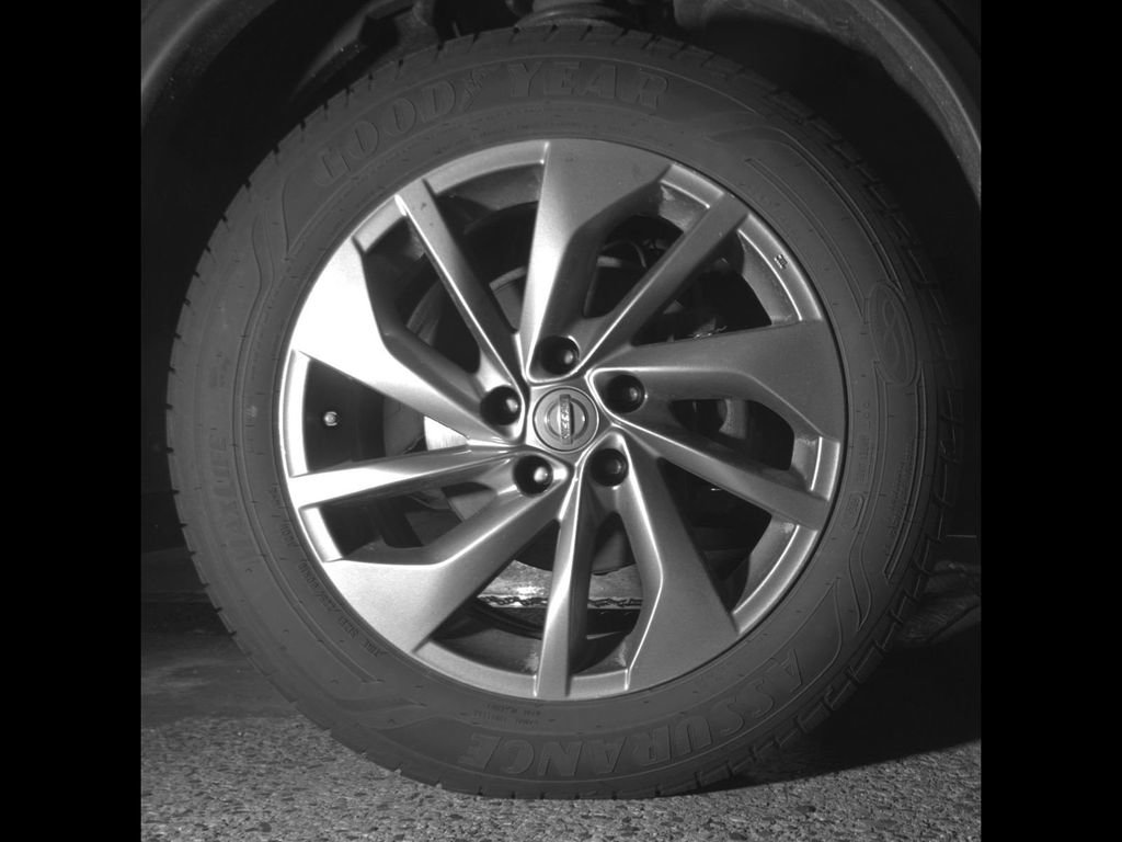 Used 2016 Nissan Rogue SL w/ SL Premium Package image 12