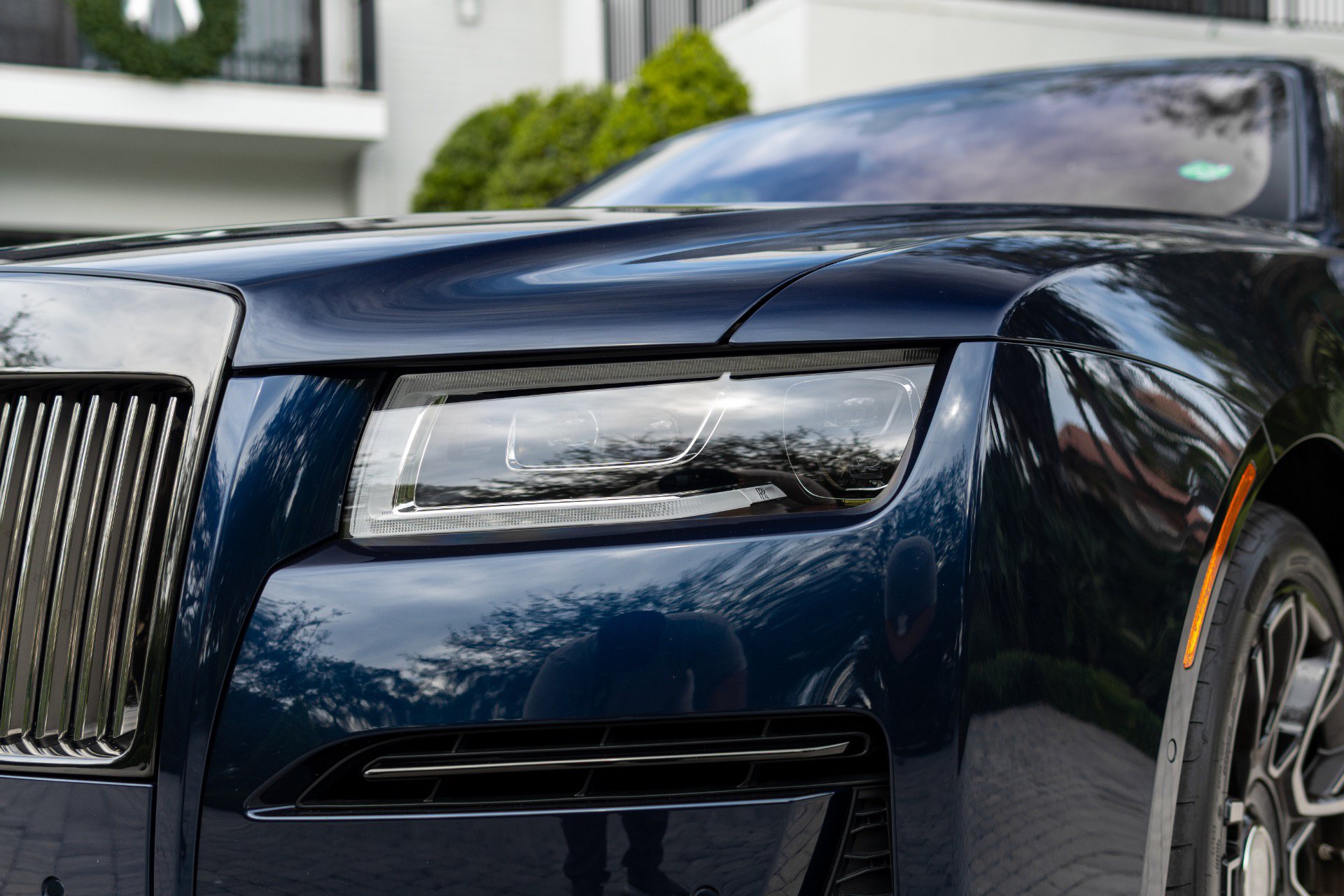 Used 2023 Rolls-Royce Ghost Black Badge w/ Black Badge Ghost Package AWD/4WD image 13