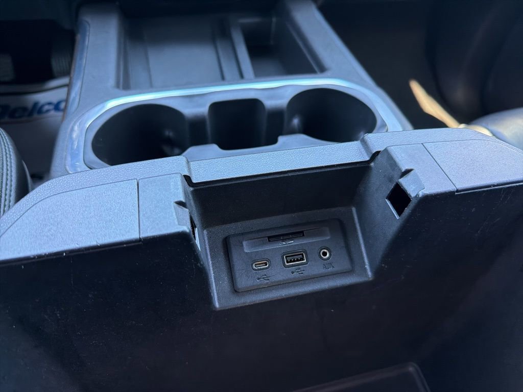 Used 2019 Chevrolet Silverado 1500 High Country w/ Technology Package image 33