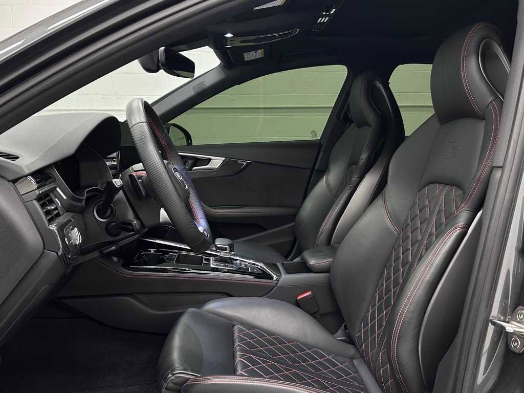 Used 2024 Audi S4 Premium Plus w/ Premium Plus Package image 11