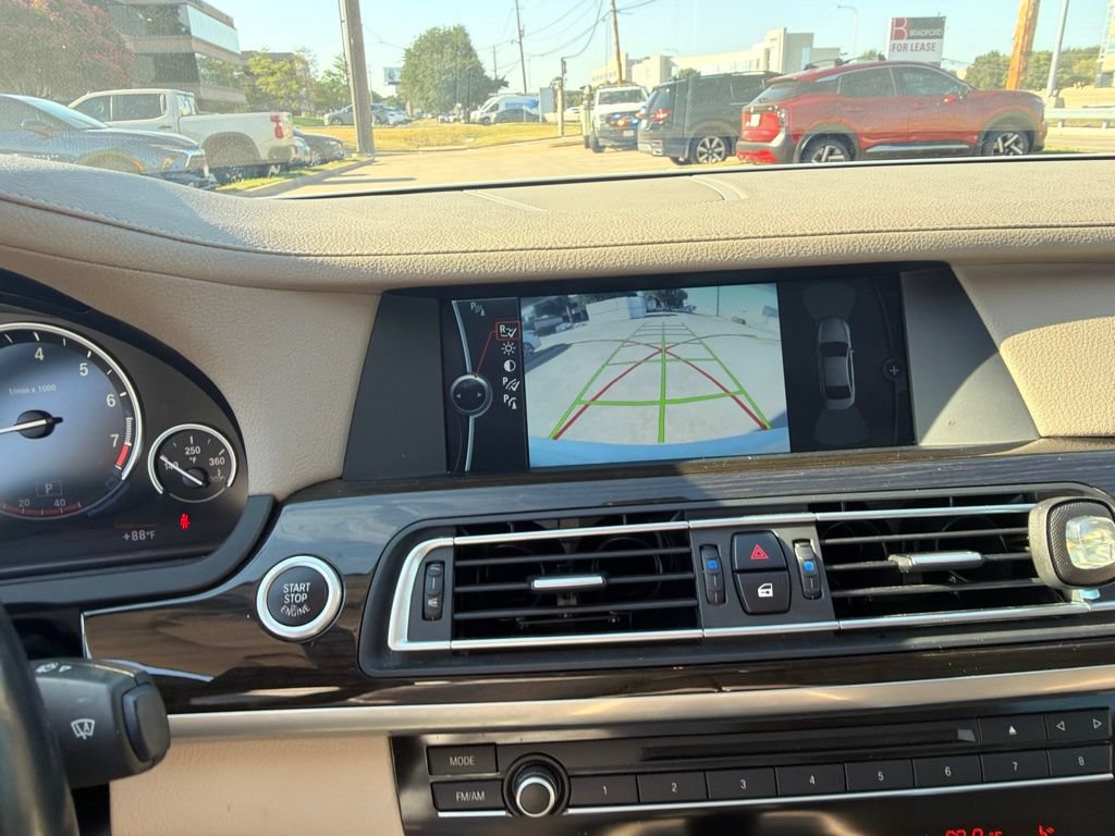 Used 2012 BMW 740i RWD image 9