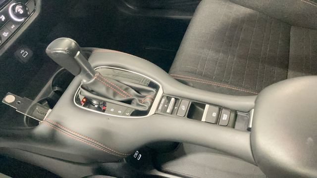 Used 2024 Honda HR-V Sport image 22