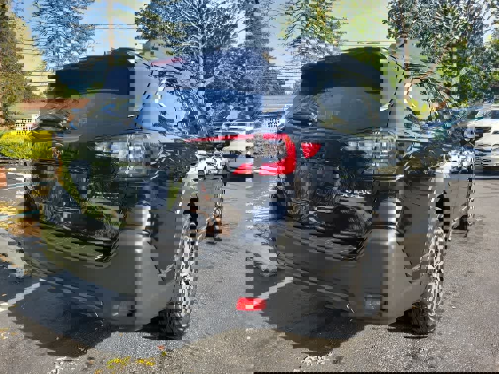 Certified 2025 Subaru Outback Premium image 3