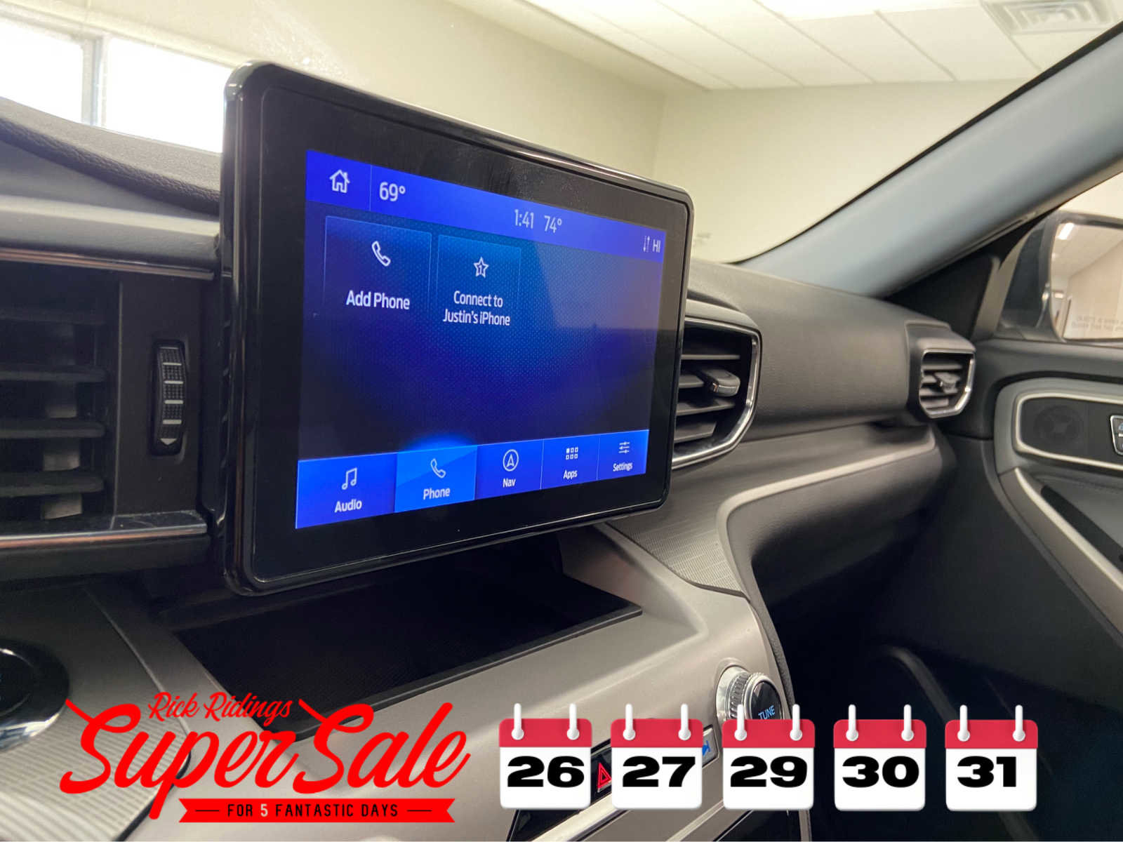 Used 2023 Ford Explorer XLT w/ Equipment Group 202A image 30