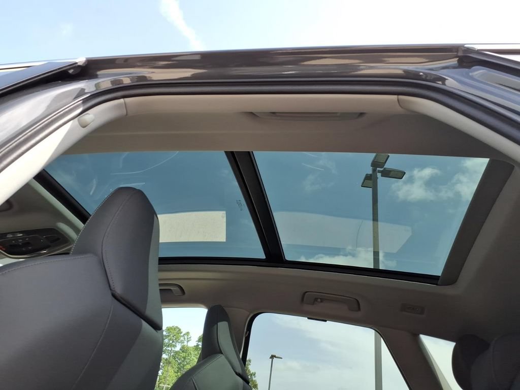 Used 2025 Audi Q5 Premium w/ Premium Plus AWD/4WD image 12