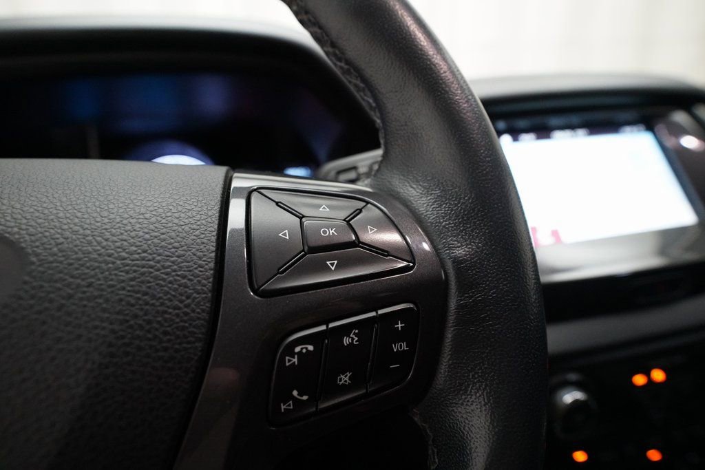 Used 2019 Ford Ranger Lariat w/ Trailer Tow Package image 17