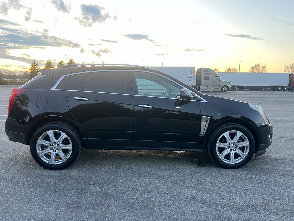 Used 2014 Cadillac SRX Performance w/ Driver Awareness Package image 6