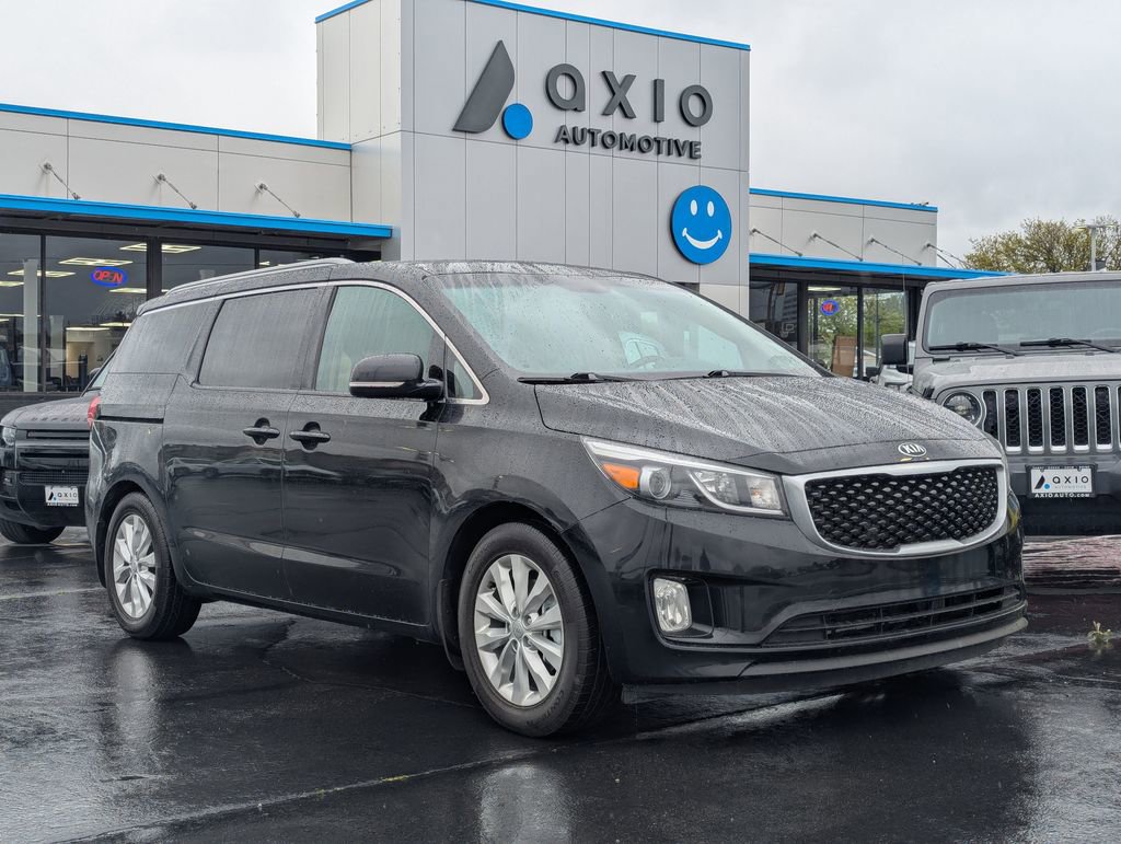Used 2015 Kia Sedona EX FWD image 1
