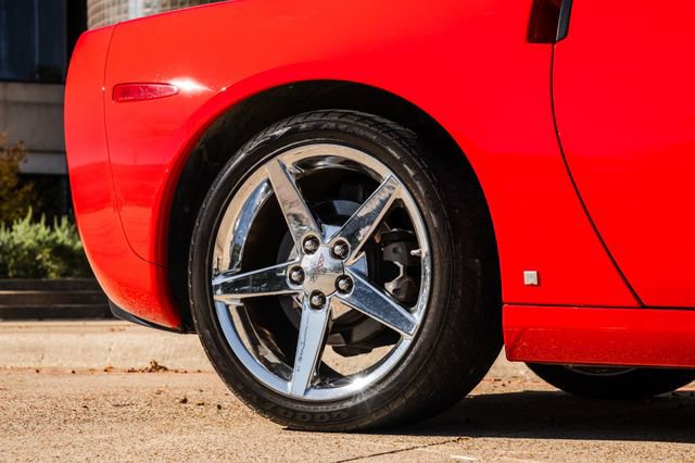 Used 2006 Chevrolet Corvette Convertible w/ Preferred Equipment Group image 35