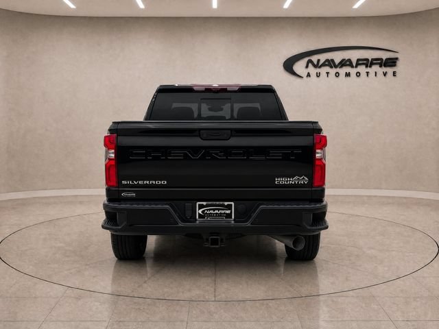 Used 2024 Chevrolet Silverado 2500 High Country w/ High Country Premium Package AWD/4WD image 6