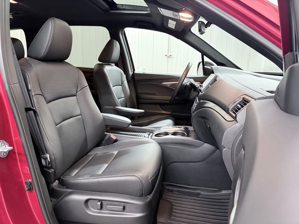 Used 2023 Honda Passport EX-L image 43