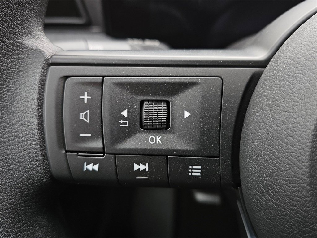 New 2026 Nissan Kicks SV image 13