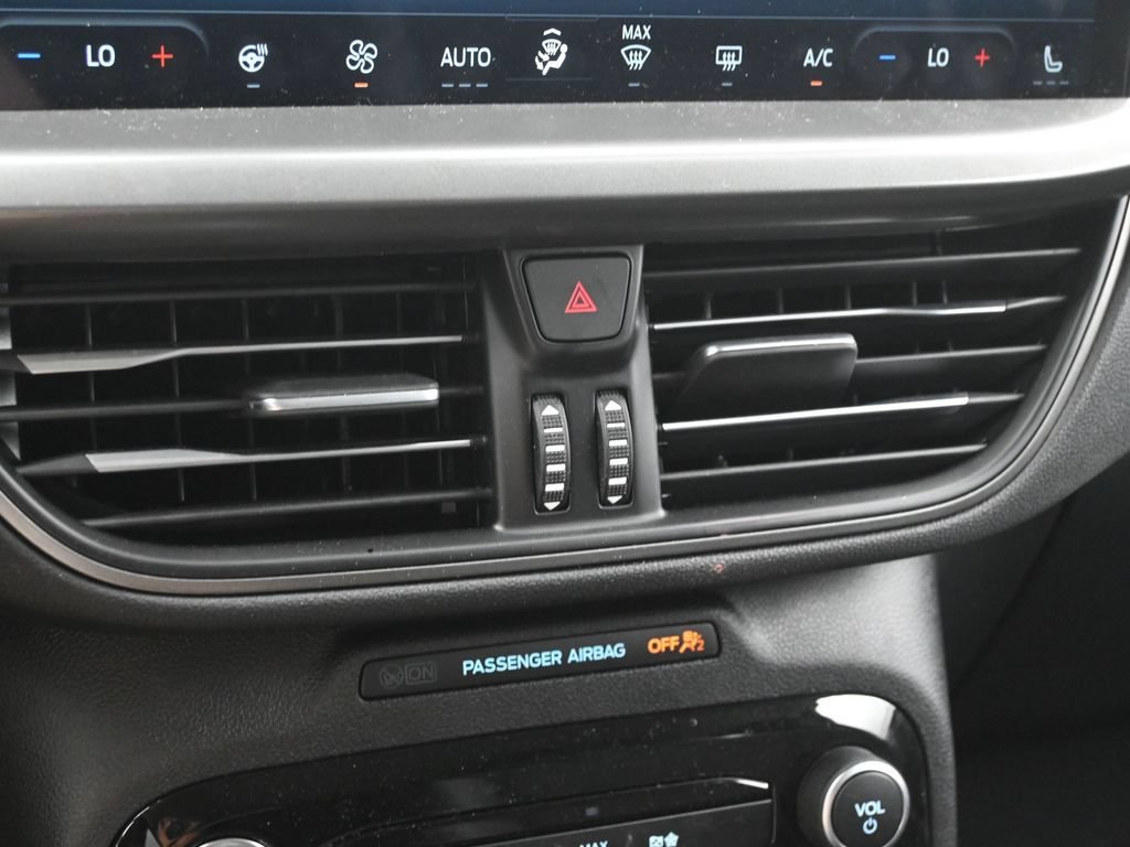 New 2024 Ford Escape SE FWD image 17