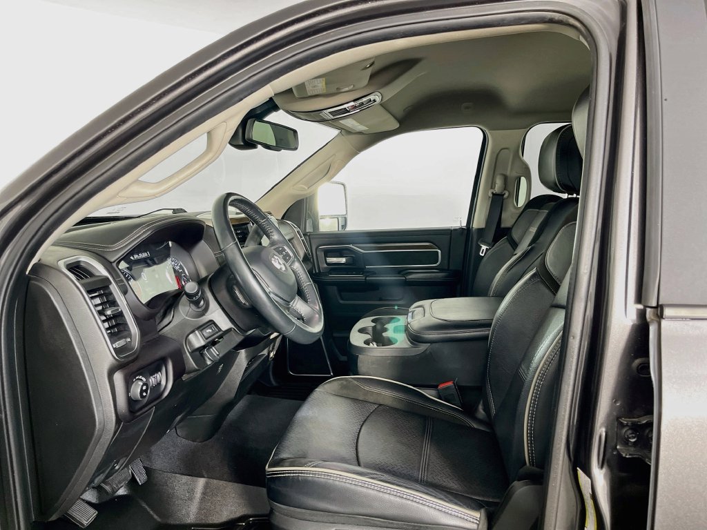 Used 2024 RAM 2500 Laramie AWD/4WD image 24
