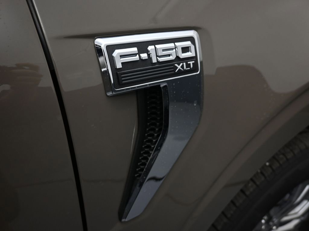 New 2026 Ford F150 XLT w/ Equipment Group 302A MID RWD image 24