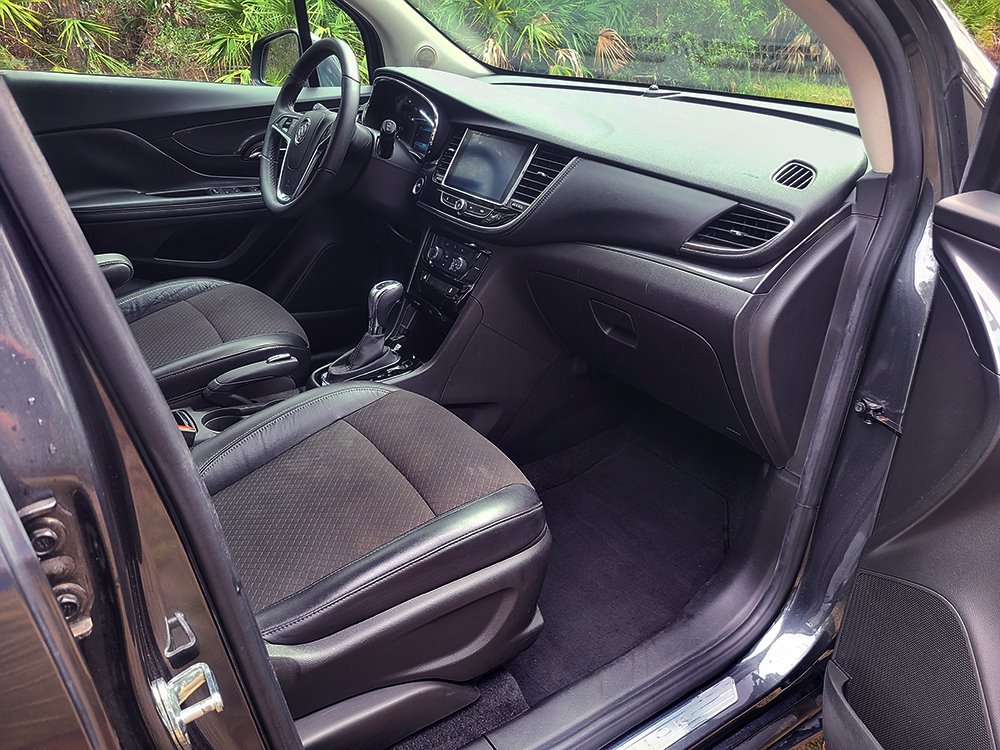 Used 2017 Buick Encore Preferred image 13