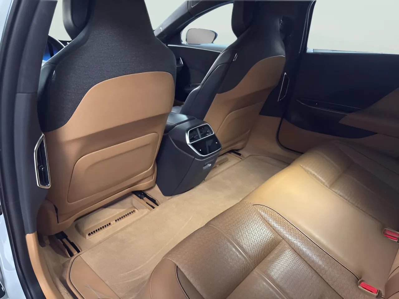 Used 2022 Lucid Air Grand Touring AWD/4WD image 12