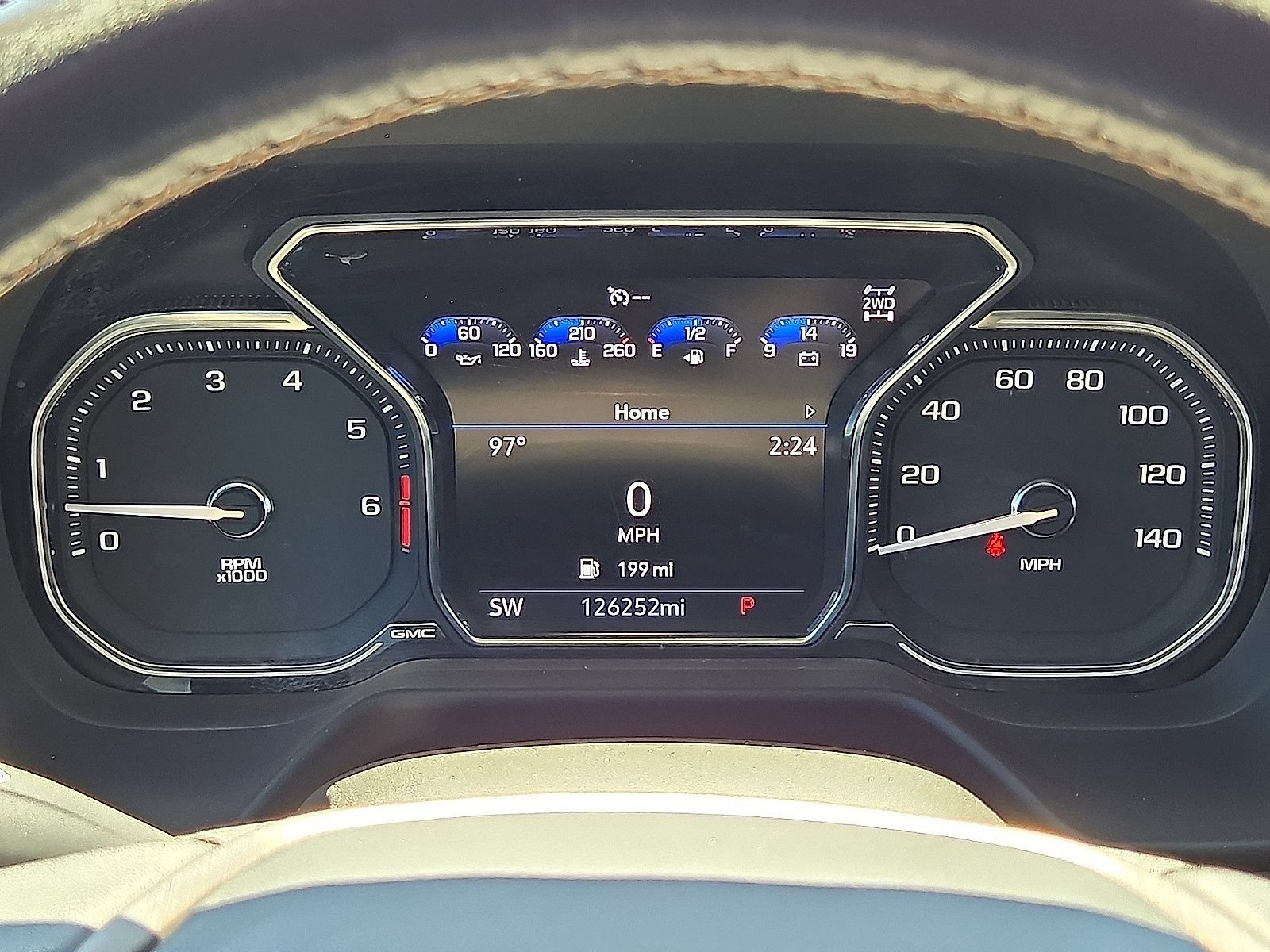 Used 2021 GMC Yukon AT4 w/ Technology Package AWD/4WD image 28