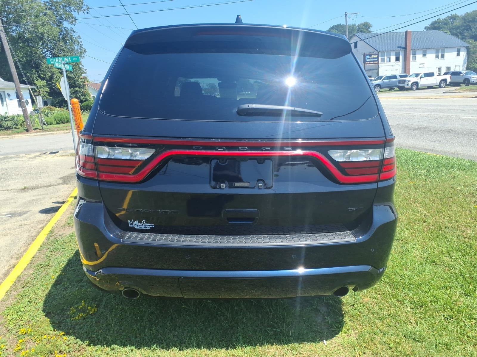 Used 2025 Dodge Durango GT w/ Blacktop Package RWD image 3